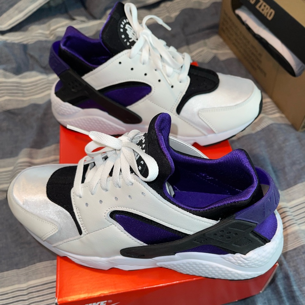 Nike Air Huarache Electro Purple Like NEW